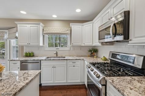 5 Revere Court Randolph NJ 07869