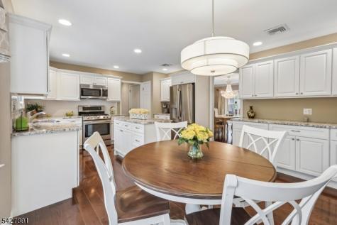 5 Revere Court Randolph NJ 07869