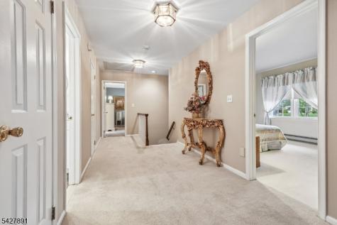 5 Revere Court Randolph NJ 07869