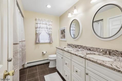 5 Revere Court Randolph NJ 07869