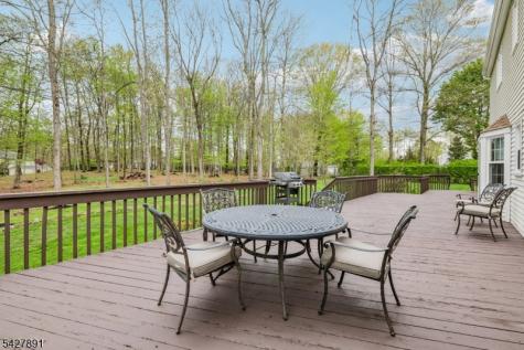 5 Revere Court Randolph NJ 07869