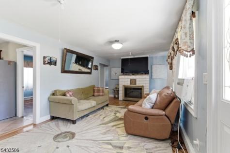32 Valley View Drive Mine Hill NJ 07803