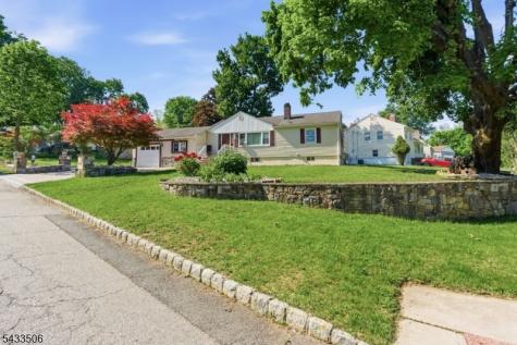 32 Valley View Drive Mine Hill NJ 07803
