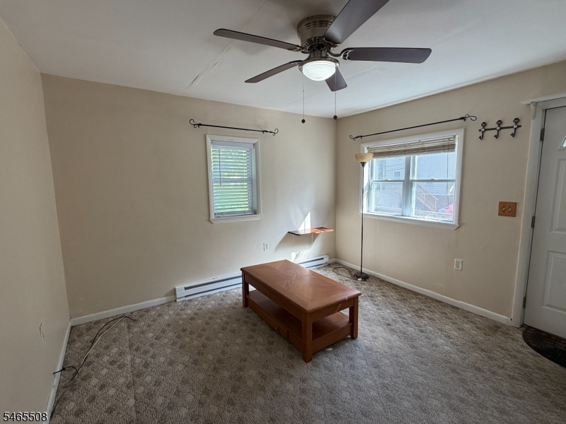 6 Jefferson Trail Hopatcong NJ 07843