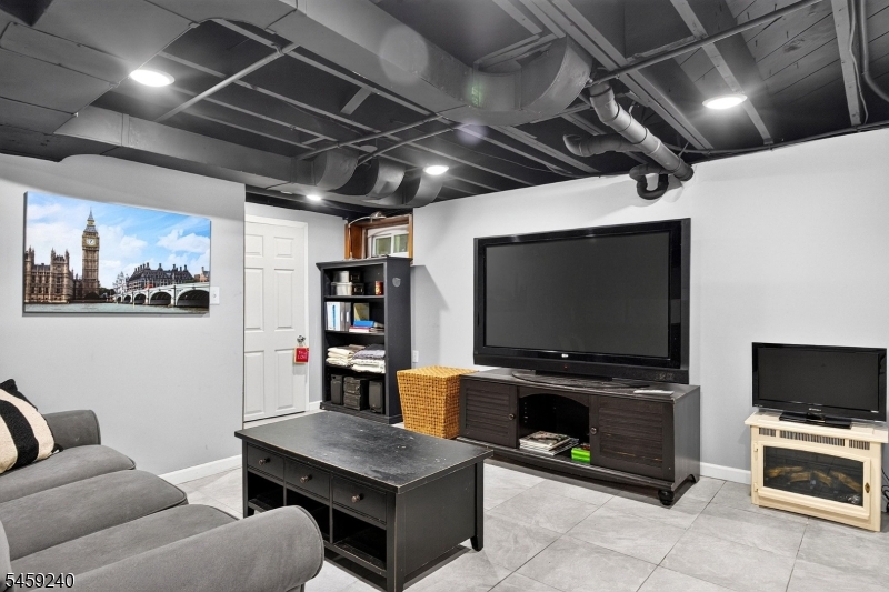 2514 Audrey Terrace Union NJ 07083