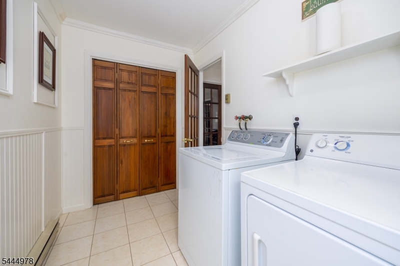 31 Stratfordshire Drive Vernon NJ 07461