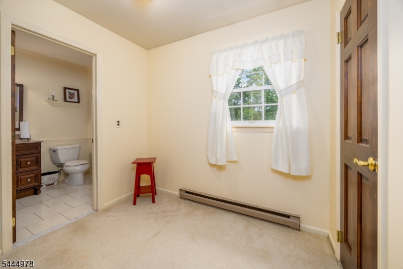 31 Stratfordshire Drive Vernon NJ 07461