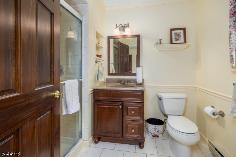 31 Stratfordshire Drive Vernon NJ 07461