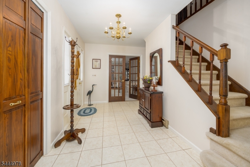 31 Stratfordshire Drive Vernon NJ 07461