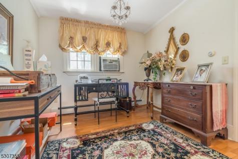 1 Dove Hollow Lane Bethlehem NJ 08827
