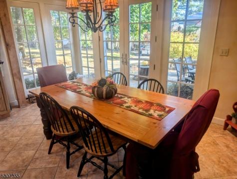 1 Dove Hollow Lane Bethlehem NJ 08827