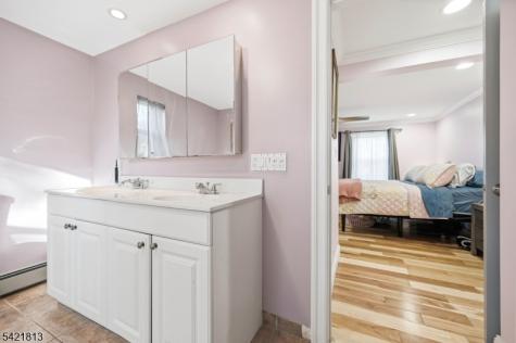6 Ramsay Road West Milford NJ 07421