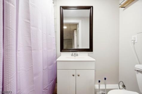 6 Ramsay Road West Milford NJ 07421