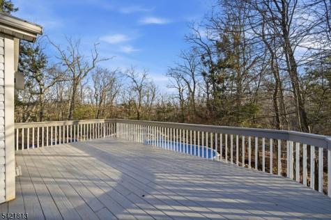6 Ramsay Road West Milford NJ 07421