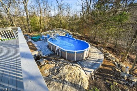6 Ramsay Road West Milford NJ 07421