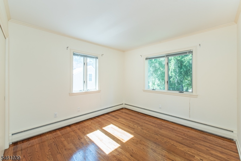 193 Walnut Street Livingston NJ 07039