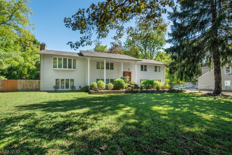 193 Walnut Street Livingston NJ 07039
