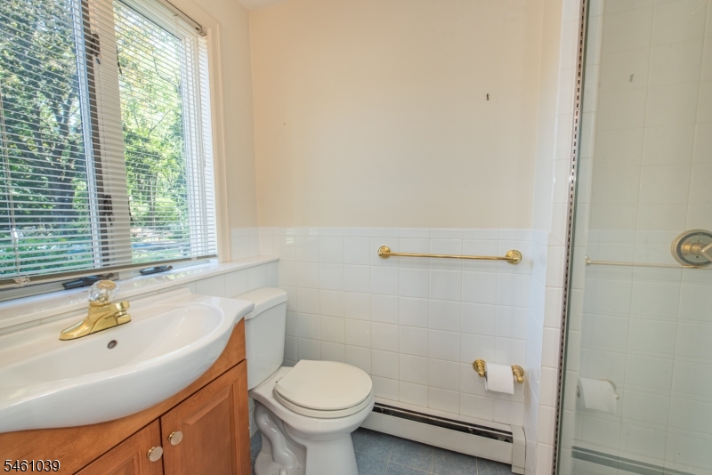193 Walnut Street Livingston NJ 07039