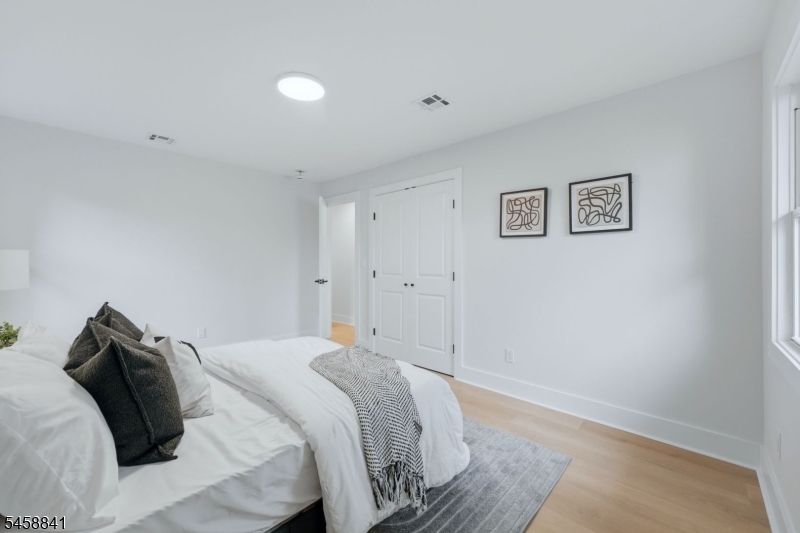 2209 Wood Avenue Roselle NJ 07203
