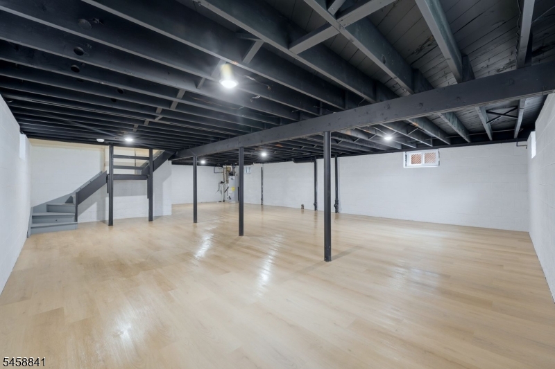 2209 Wood Avenue Roselle NJ 07203