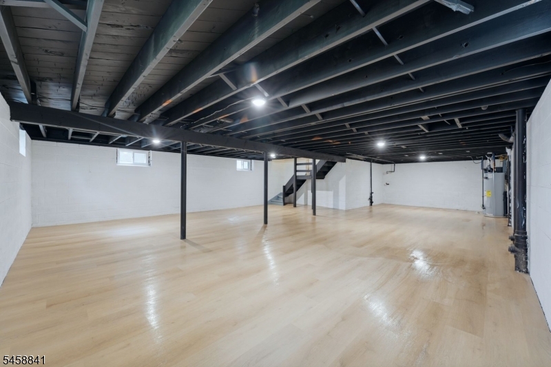 2209 Wood Avenue Roselle NJ 07203