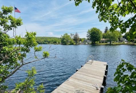 42 Witte Road West Milford NJ 07421