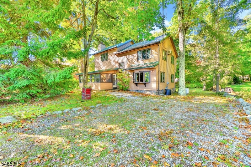 2207 Lakeside Drive W Vernon NJ 07422