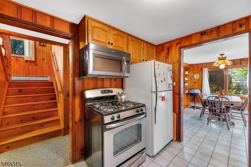 2207 Lakeside Drive W Vernon NJ 07422