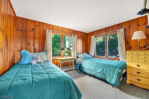 2207 Lakeside Drive W Vernon NJ 07422