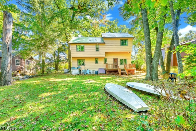 2207 Lakeside Drive W Vernon NJ 07422