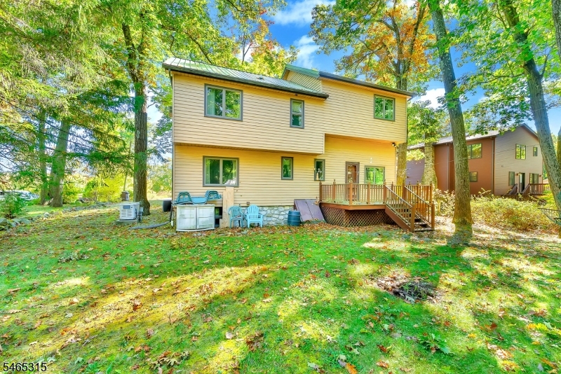 2207 Lakeside Drive W Vernon NJ 07422