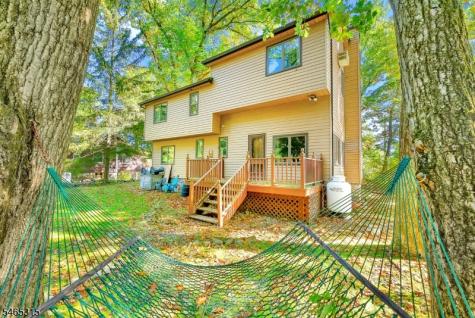 2207 Lakeside Drive W Vernon NJ 07422