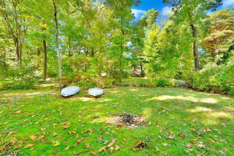 2207 Lakeside Drive W Vernon NJ 07422