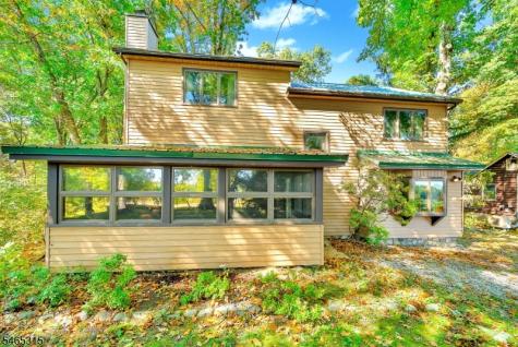 2207 Lakeside Drive W Vernon NJ 07422