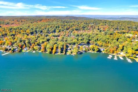 2207 Lakeside Drive W Vernon NJ 07422