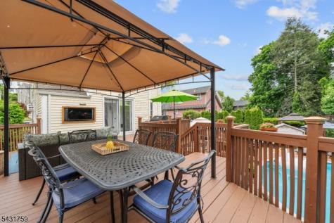 15 Valley Road Nutley NJ 07110