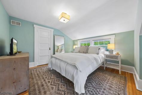 34 Prescott Avenue Montclair NJ 07042