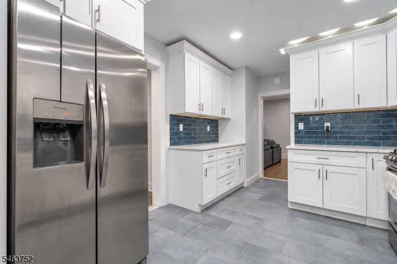 419 Locust Street Roselle Park NJ 07204