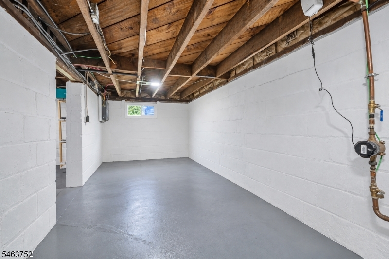419 Locust Street Roselle Park NJ 07204