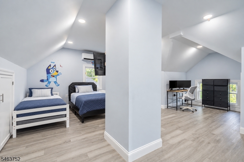419 Locust Street Roselle Park NJ 07204