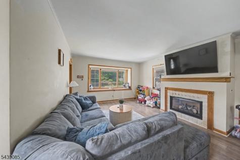 788 Belmont Avenue North Haledon NJ 07508
