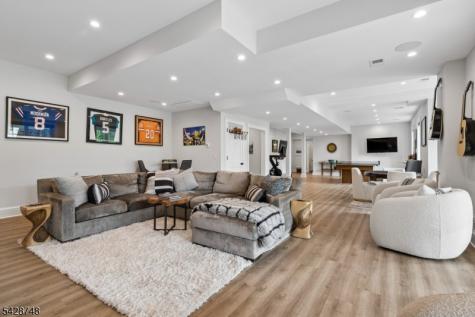 132 Hartshorn Drive Millburn NJ 07078