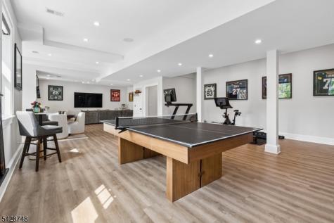 132 Hartshorn Drive Millburn NJ 07078