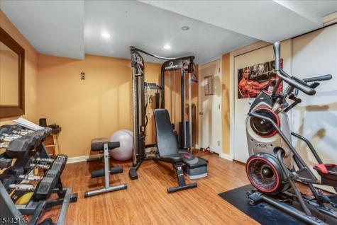 166 Glenside Trail Byram NJ 07871