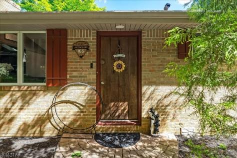 166 Glenside Trail Byram NJ 07871
