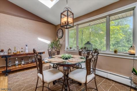 166 Glenside Trail Byram NJ 07871