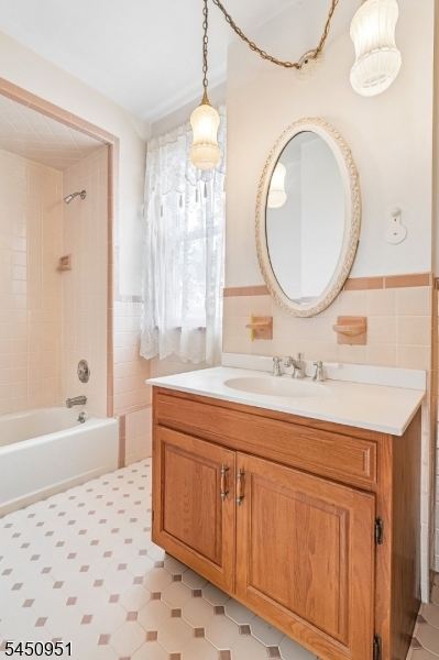 1120 Madison Hill Road Clark NJ 07066