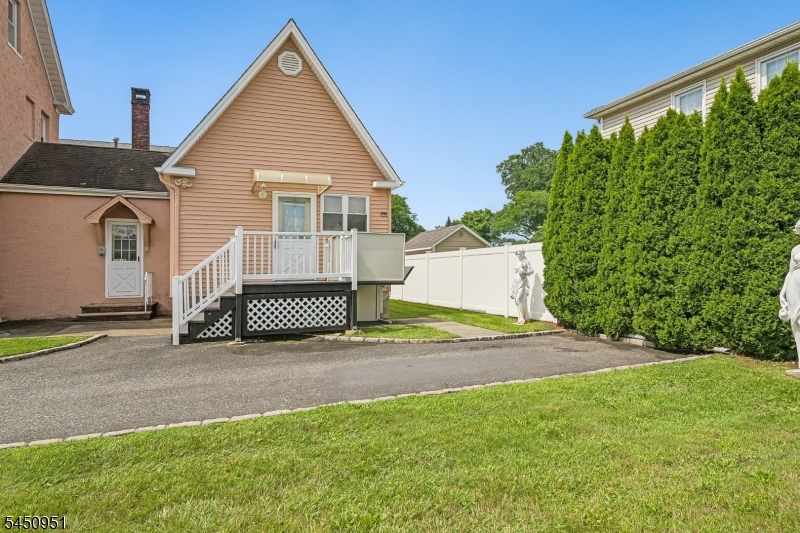 1120 Madison Hill Road Clark NJ 07066