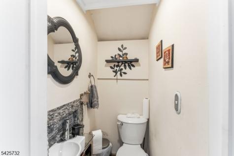 239 Walnut Street Dunellen NJ 08812
