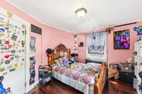 239 Walnut Street Dunellen NJ 08812